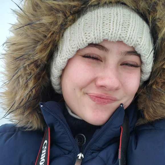 Meet your Posher, Olivia - Picture 1 of 1